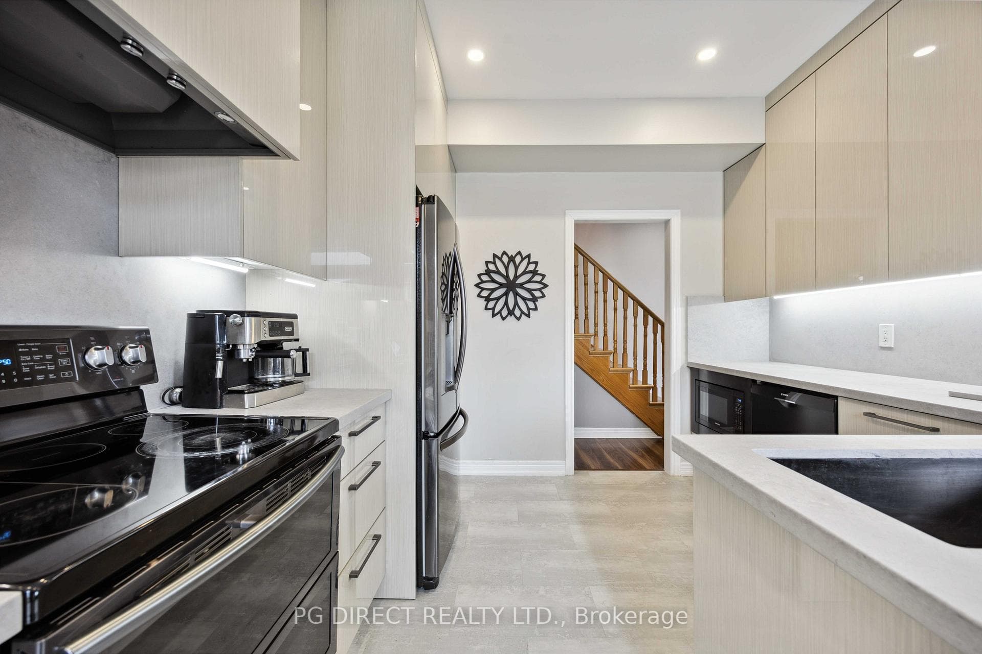 20 Brookvalley Avenue photo 6