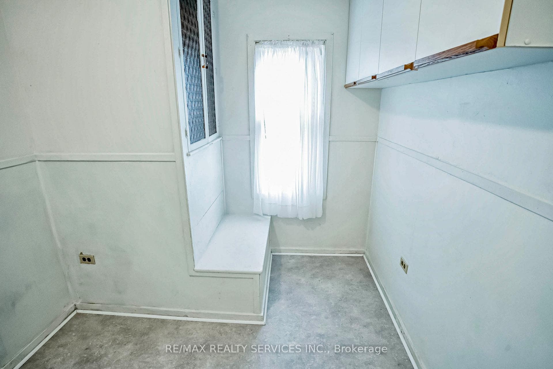 9 Avon Park Drive photo 21