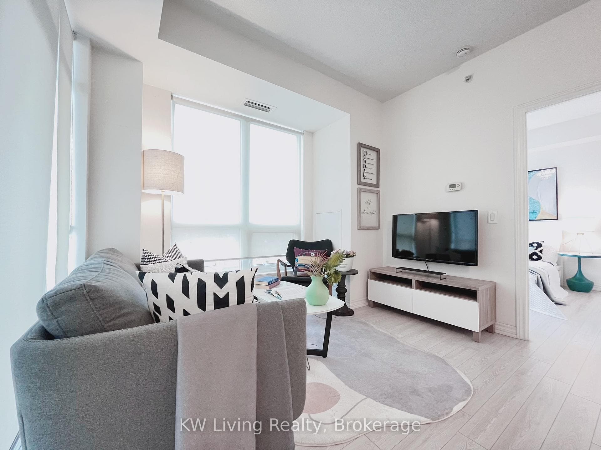 8323 Kennedy Road Unit 706 photo 10