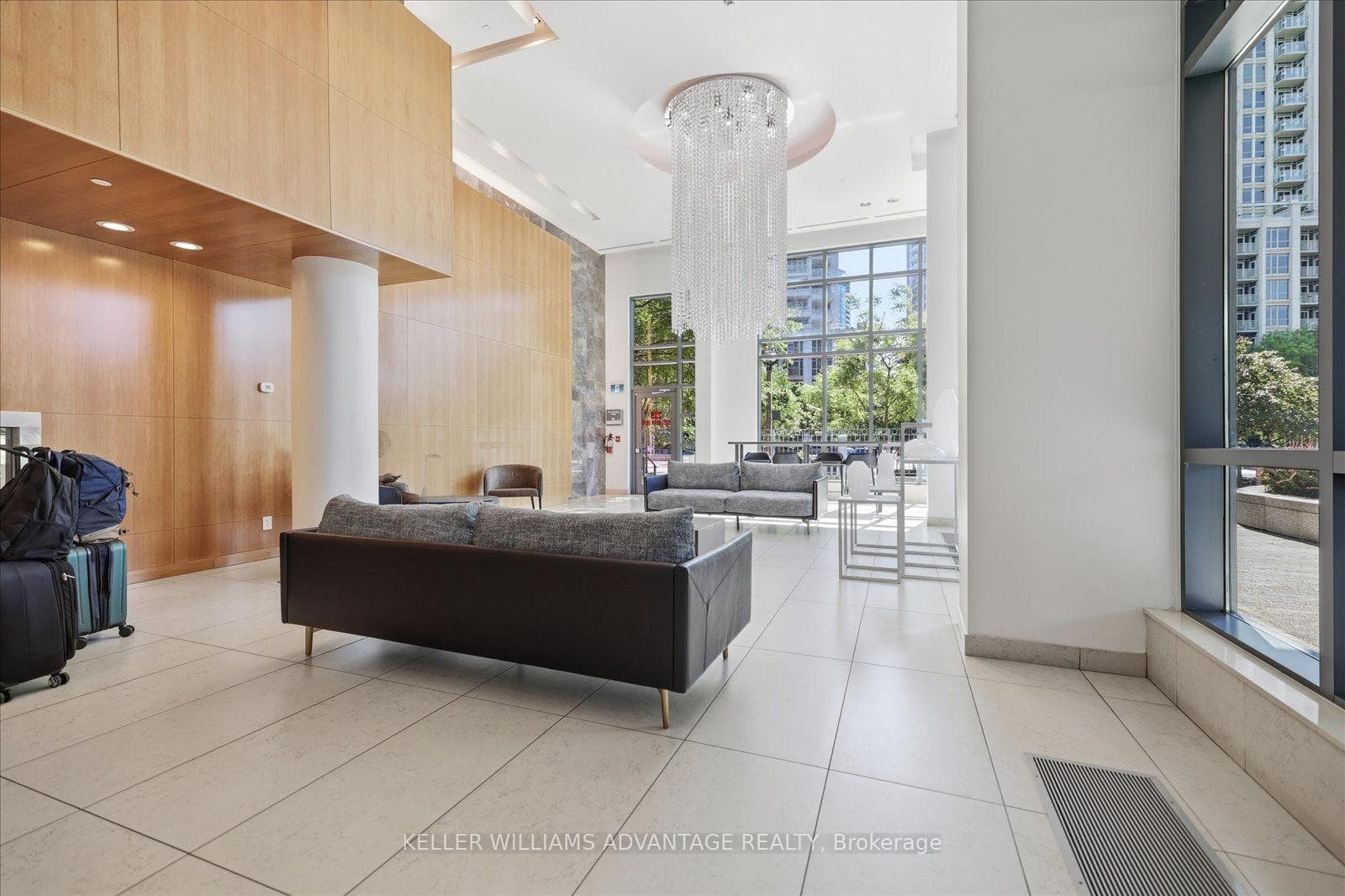 209 Fort York Boulevard Unit 1170 photo 30