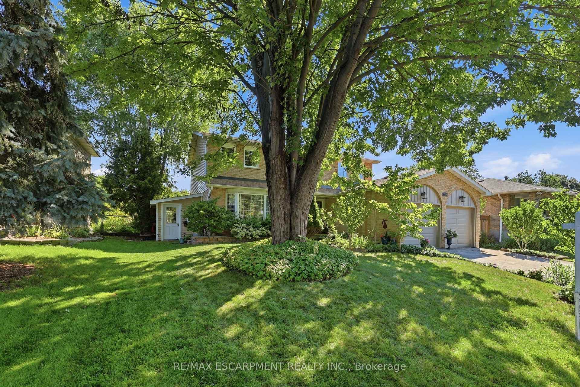 463 Gowland Crescent photo 2