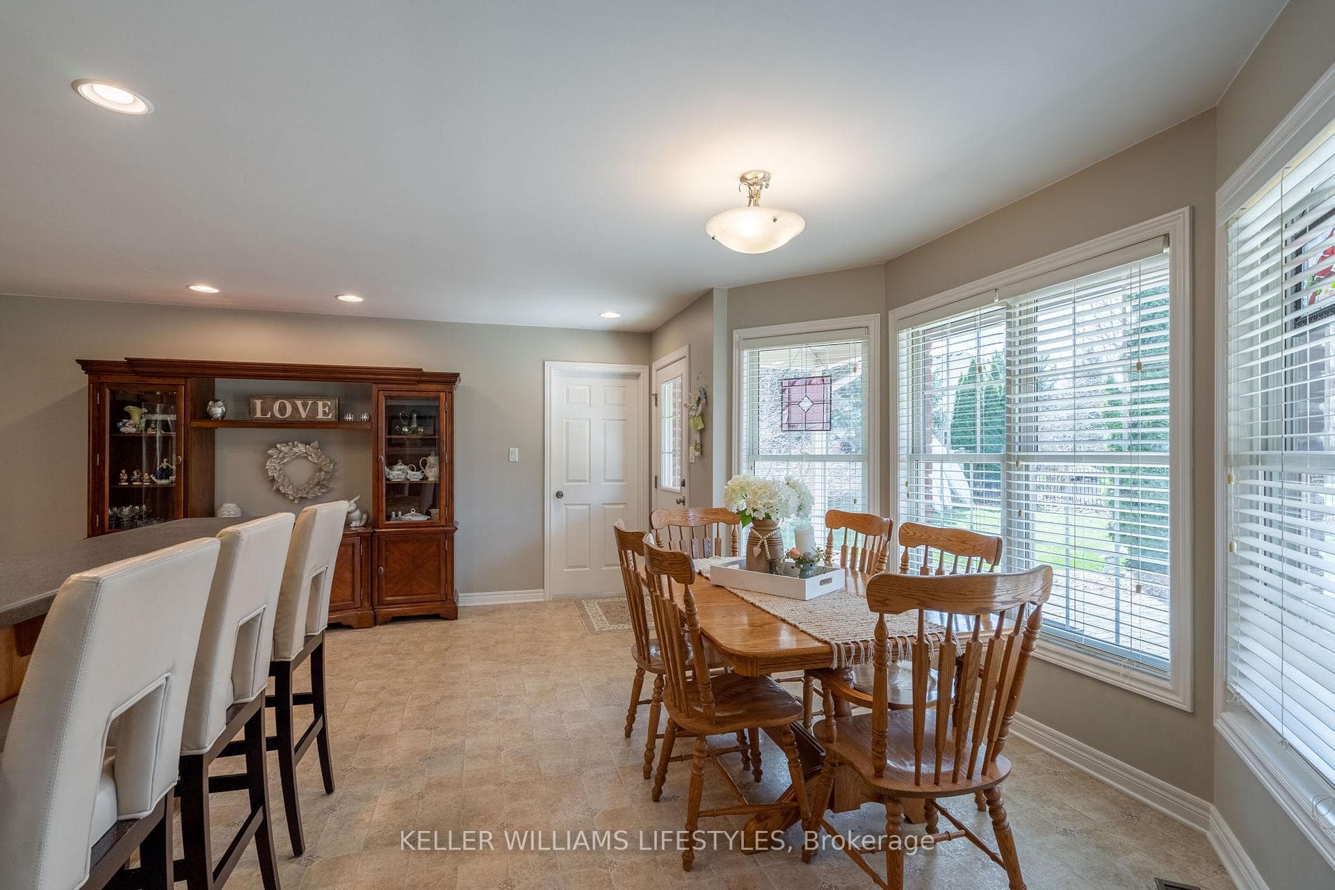 166 Willow Ridge Road photo 6