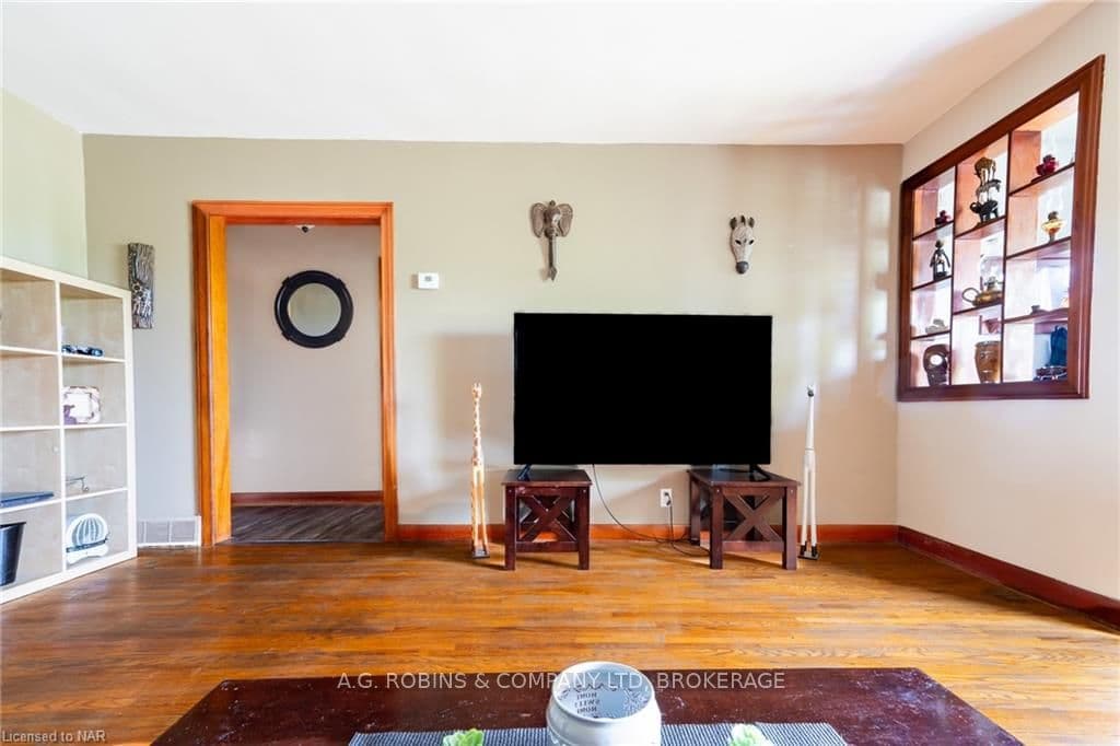 LIVING ROOM TO HALLWAY