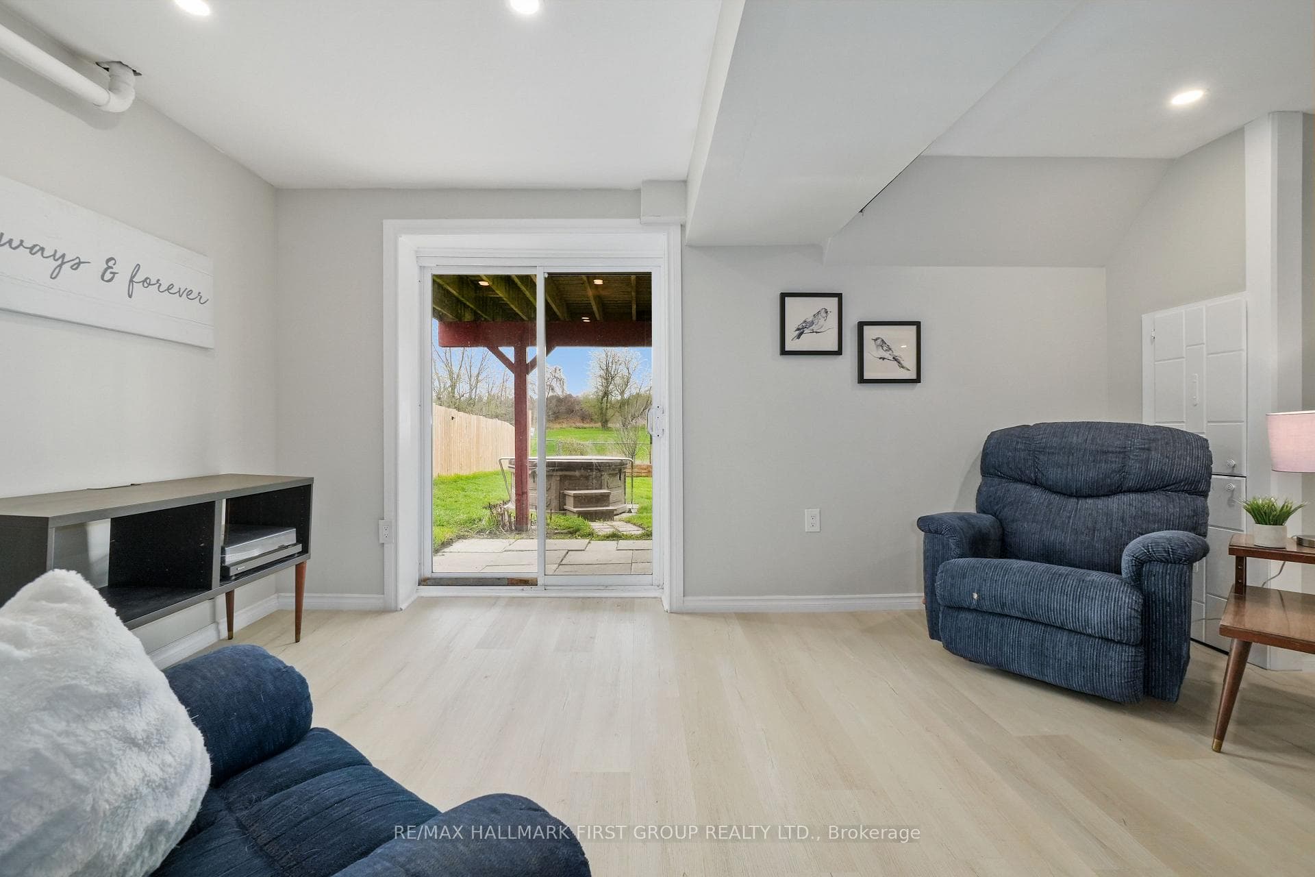 73 Peacock Boulevard photo 27