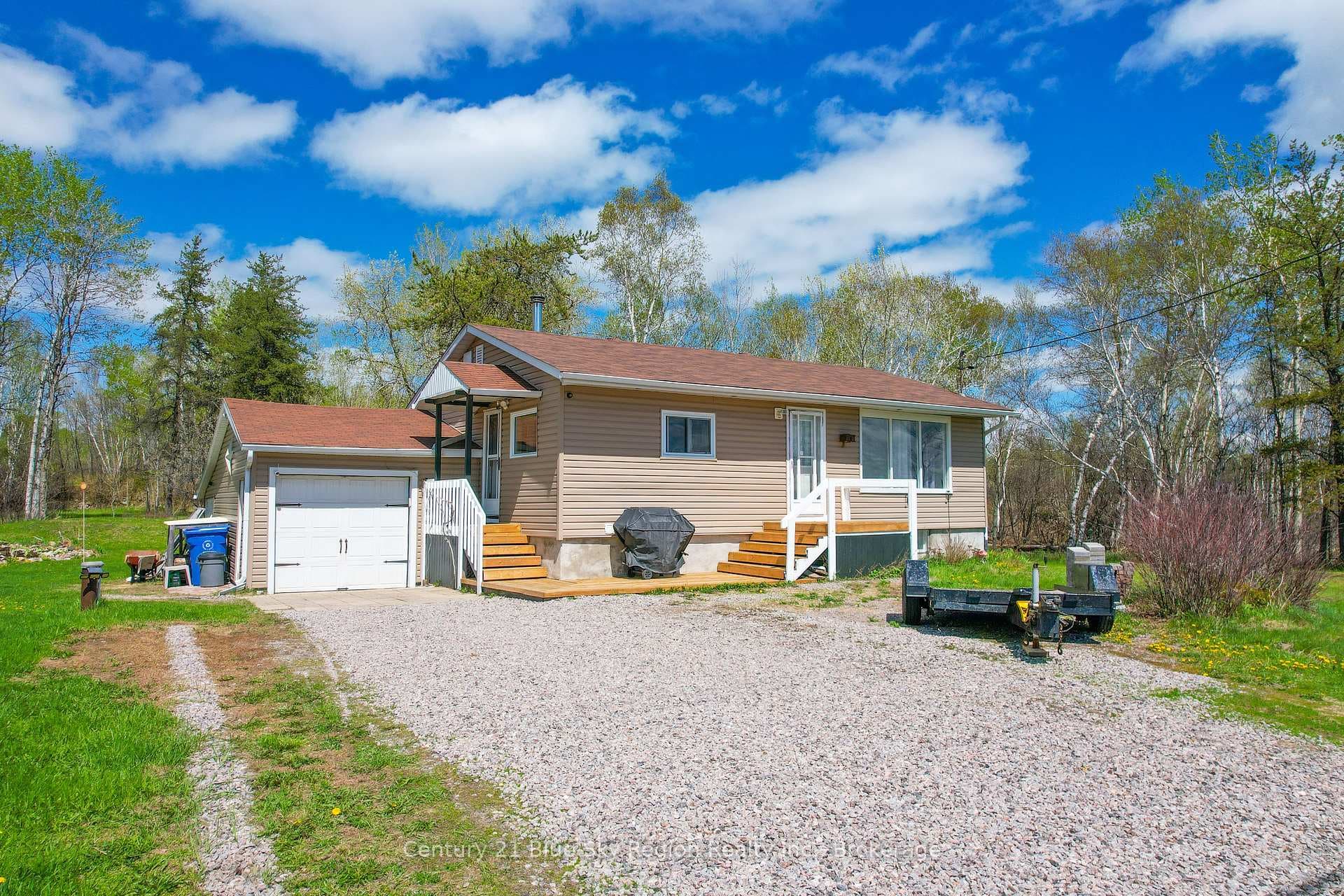 1742 Highway 17 N/A photo 5