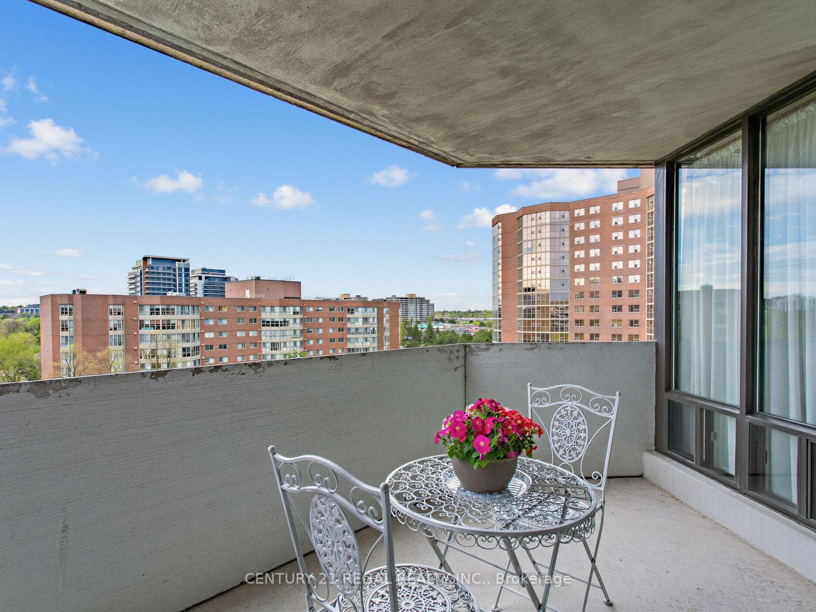 40 Baif Boulevard Unit 803 photo 24
