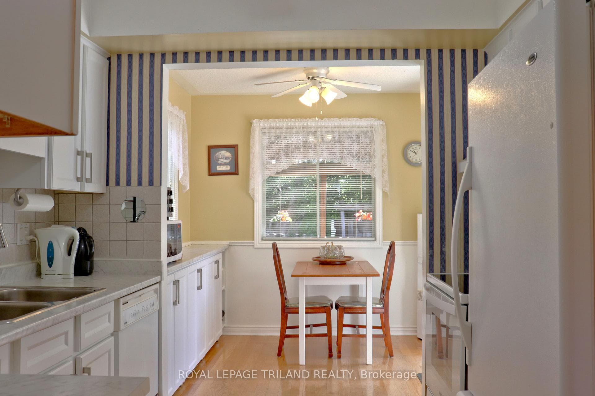 11 Lynngate Grove photo 5