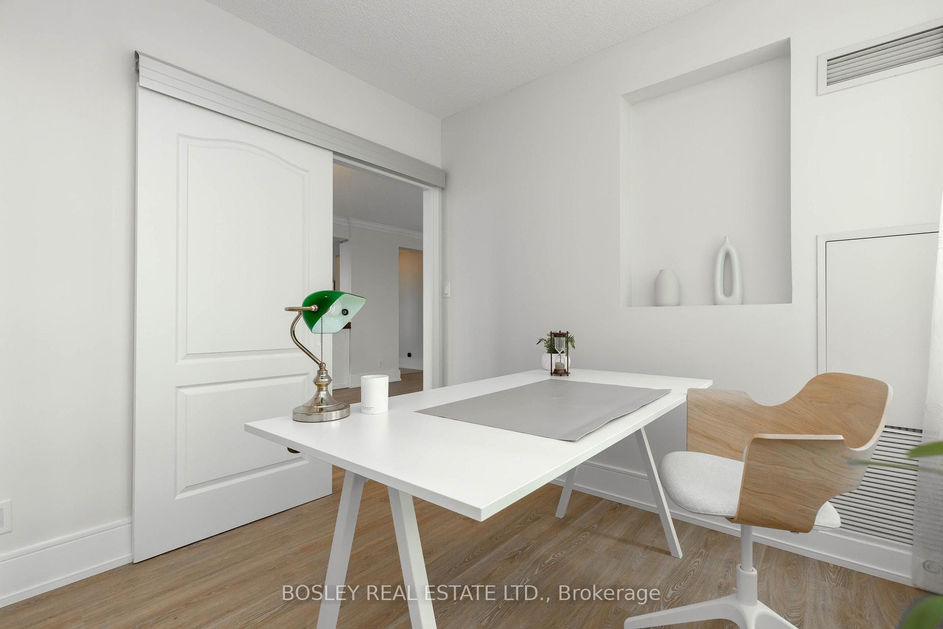 100 Promenade Circle Unit 1001 photo 26