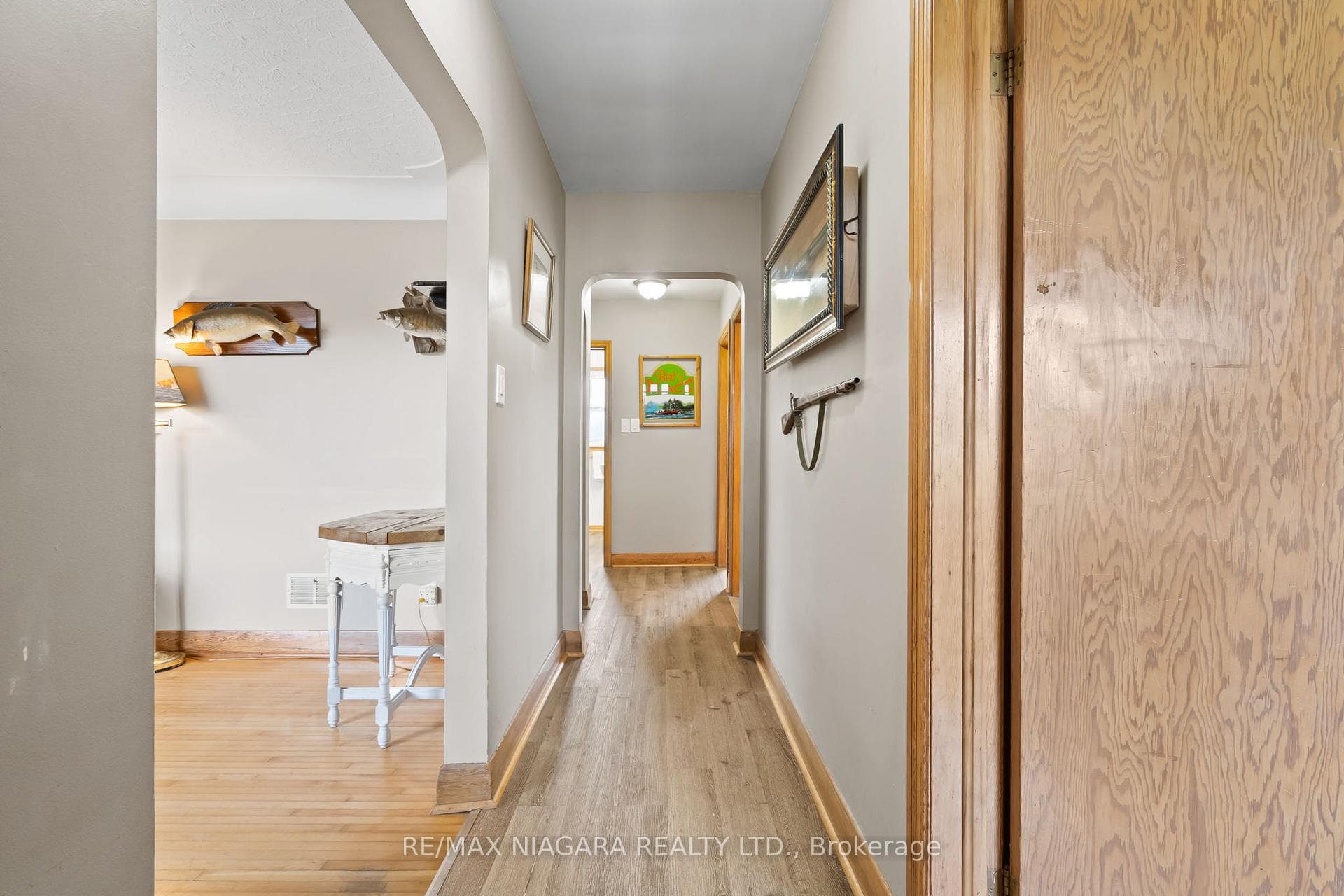 37 Knoll Street photo 4