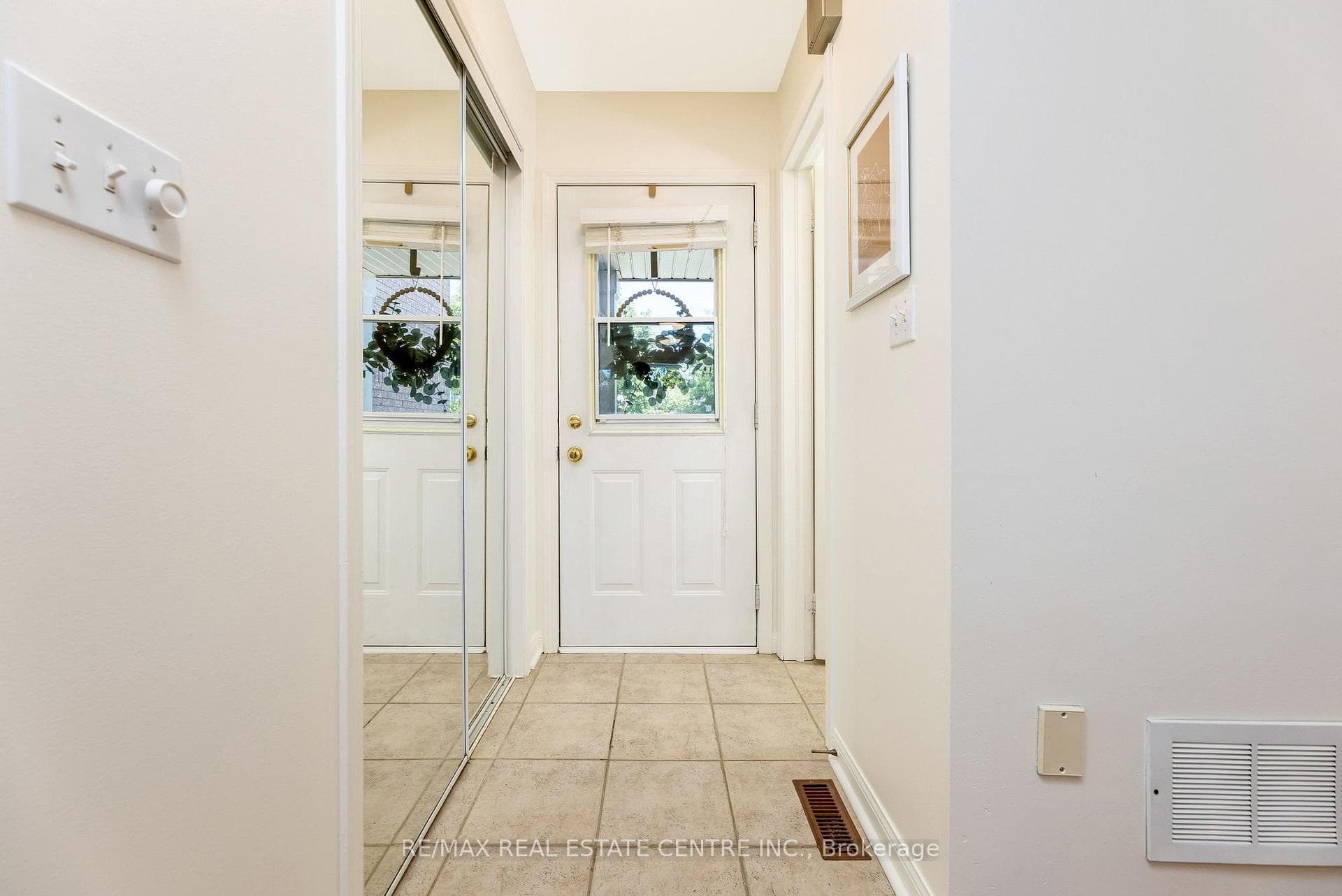 430 Patterson Drive photo 3