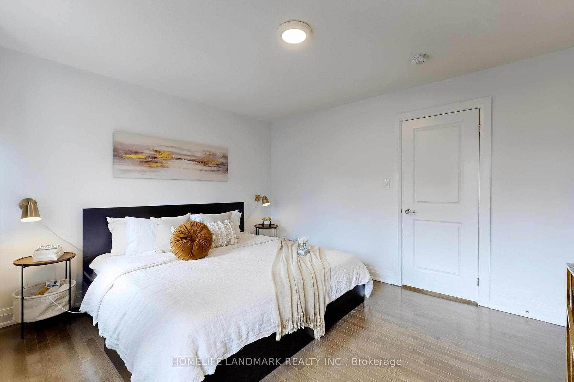 8B PARKER Avenue photo 29