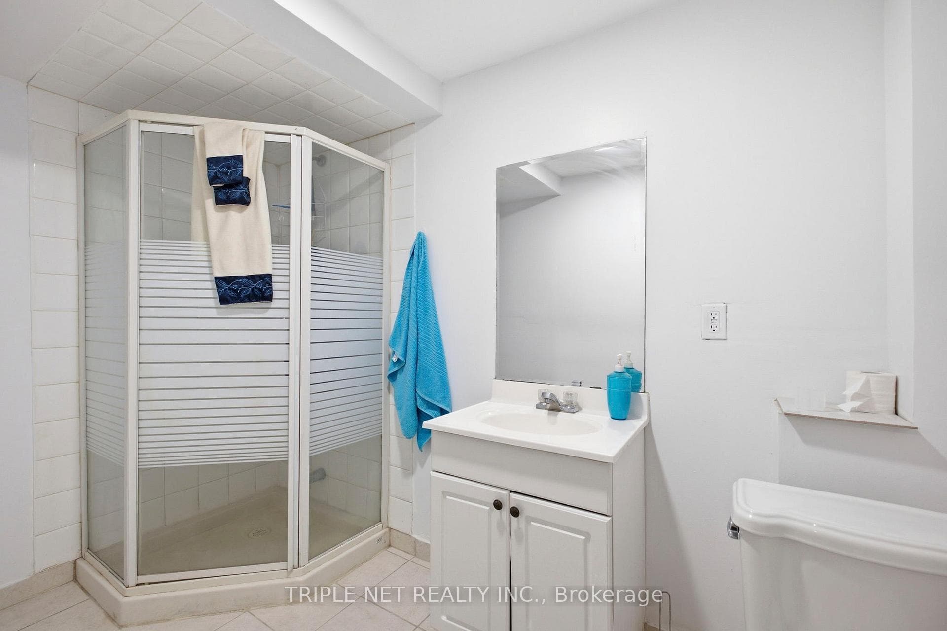 198 Purcell Crescent photo 20