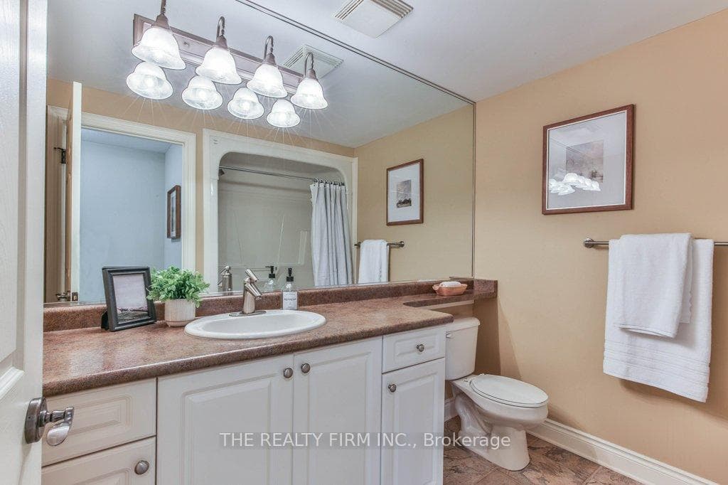578 MCGARRELL Place Unit 9 photo 35