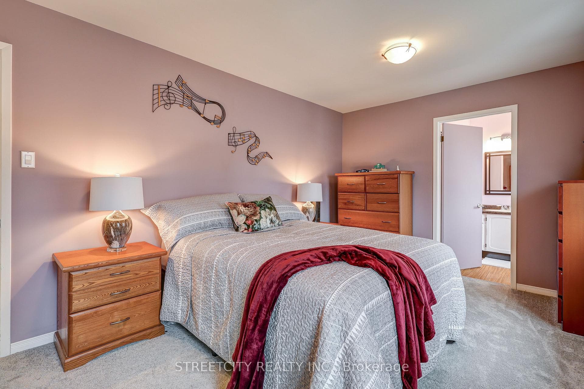 89 Crescent Avenue photo 15