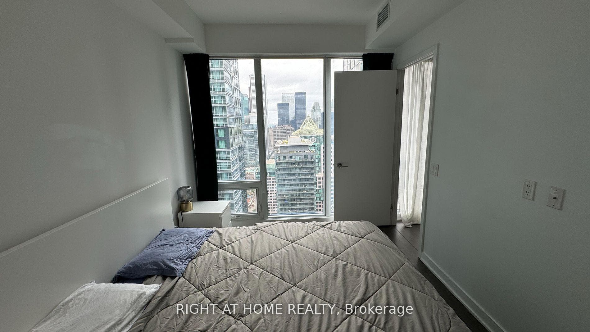 115 Blue Jays Way Unit 4601 photo 8