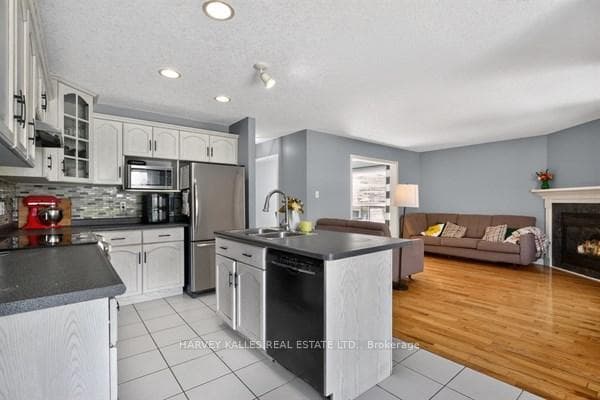 71 Beardmore Crescent photo 17