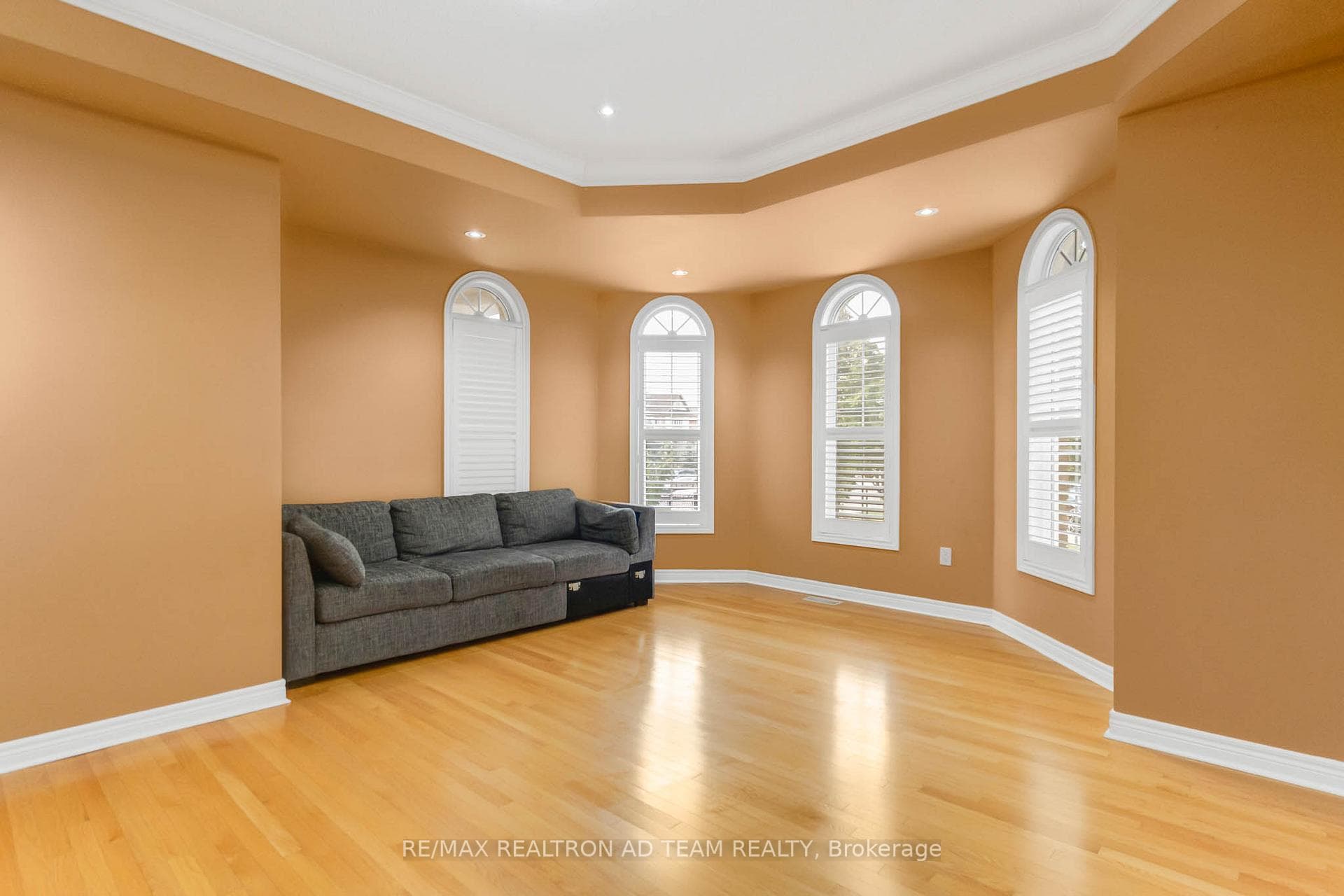 498 Tremblant Court photo 15
