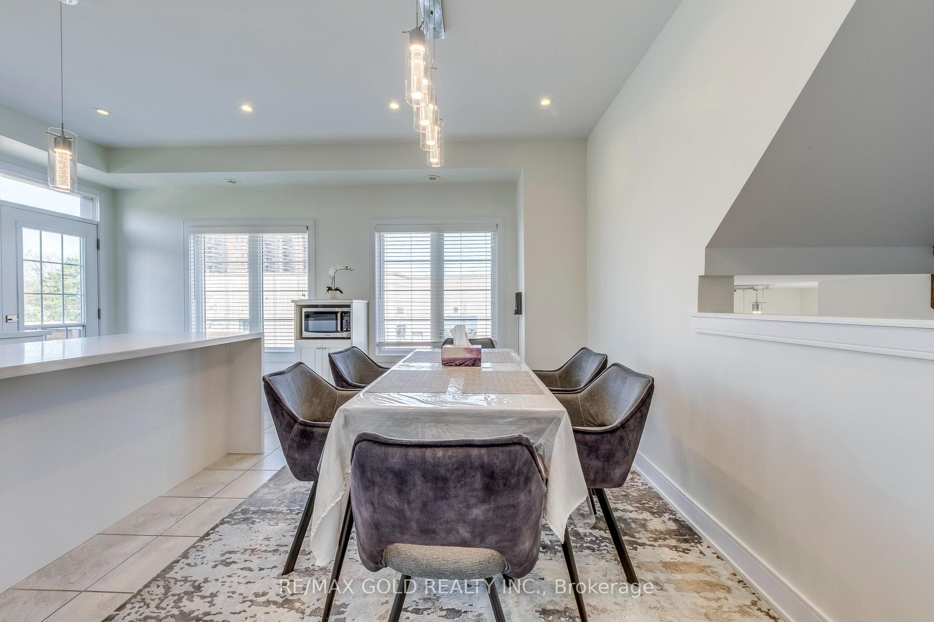 561 Mermaid Crescent photo 17