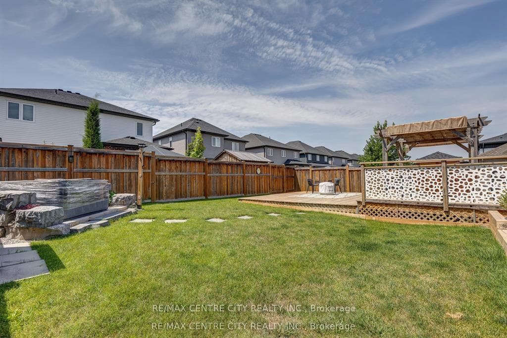 41 Honey Bend photo 47