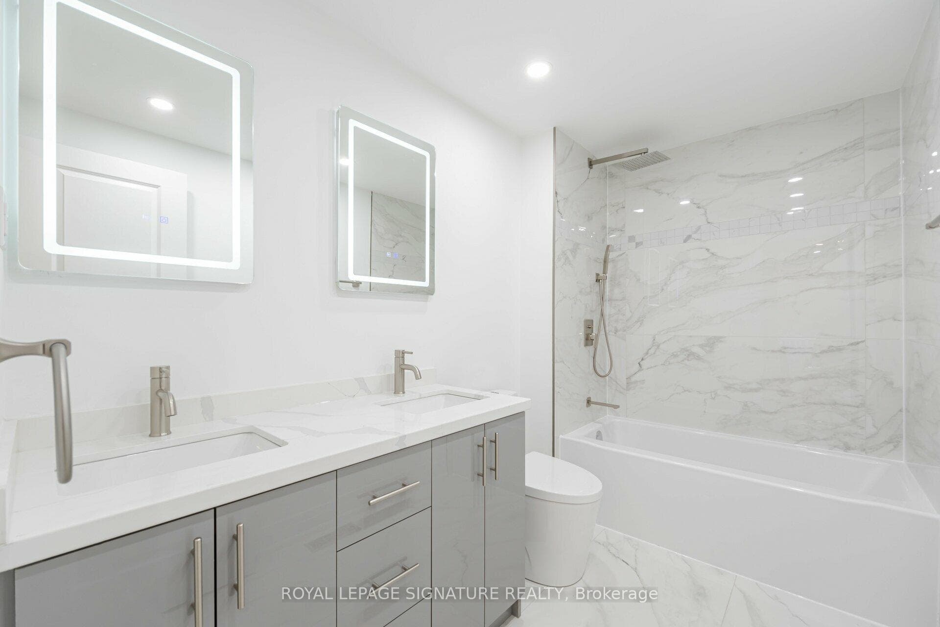 2222 Manchester Drive photo 24
