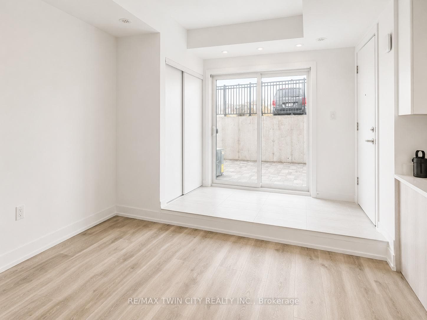 25 Palace Street Unit Q24 photo 11