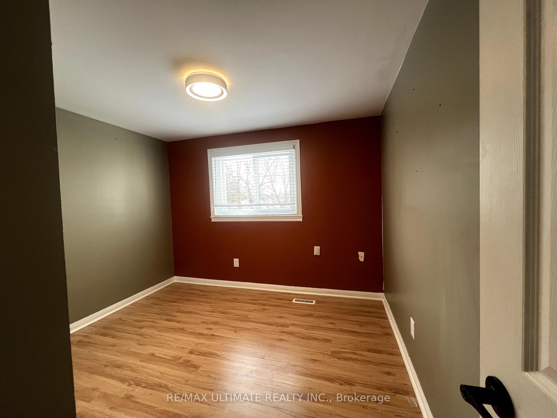 71 Kipling Place photo 19