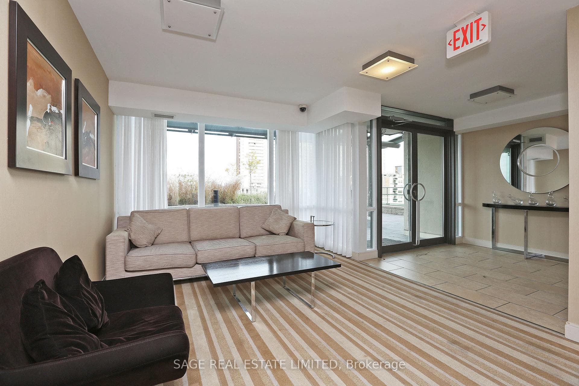 88 Broadway Avenue Unit 202 photo 29