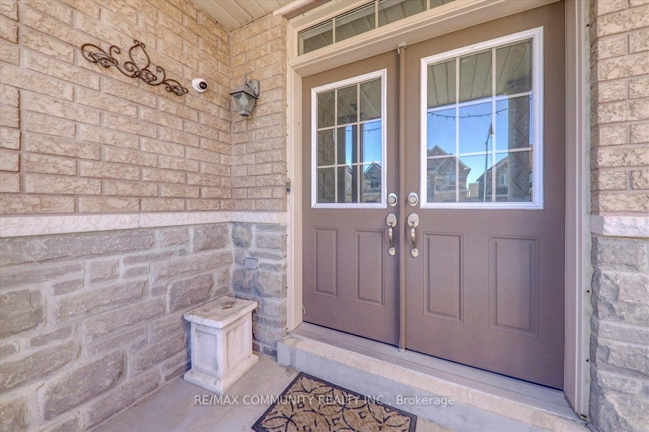 69 Clearfield Drive photo 5