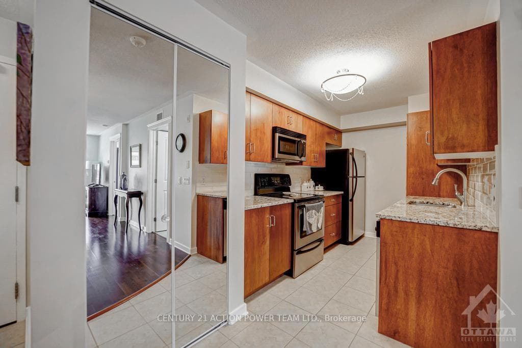 138 SOMERSET Street Unit 1001 photo 5