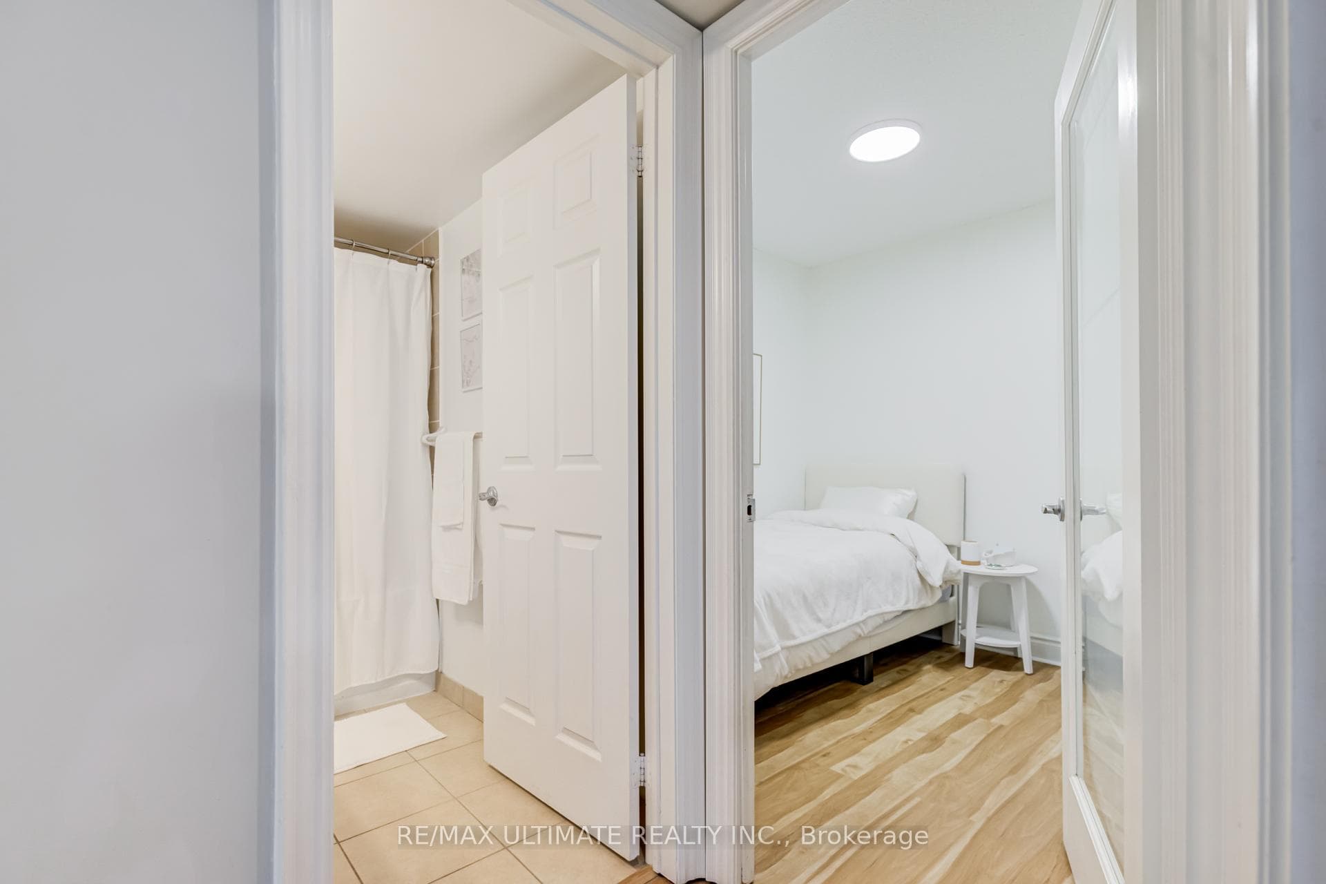 25 Greenview Avenue Unit 319 photo 21