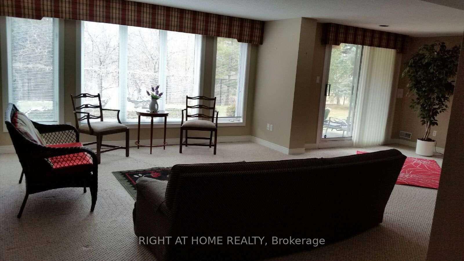 824 Shadrach Drive photo 9
