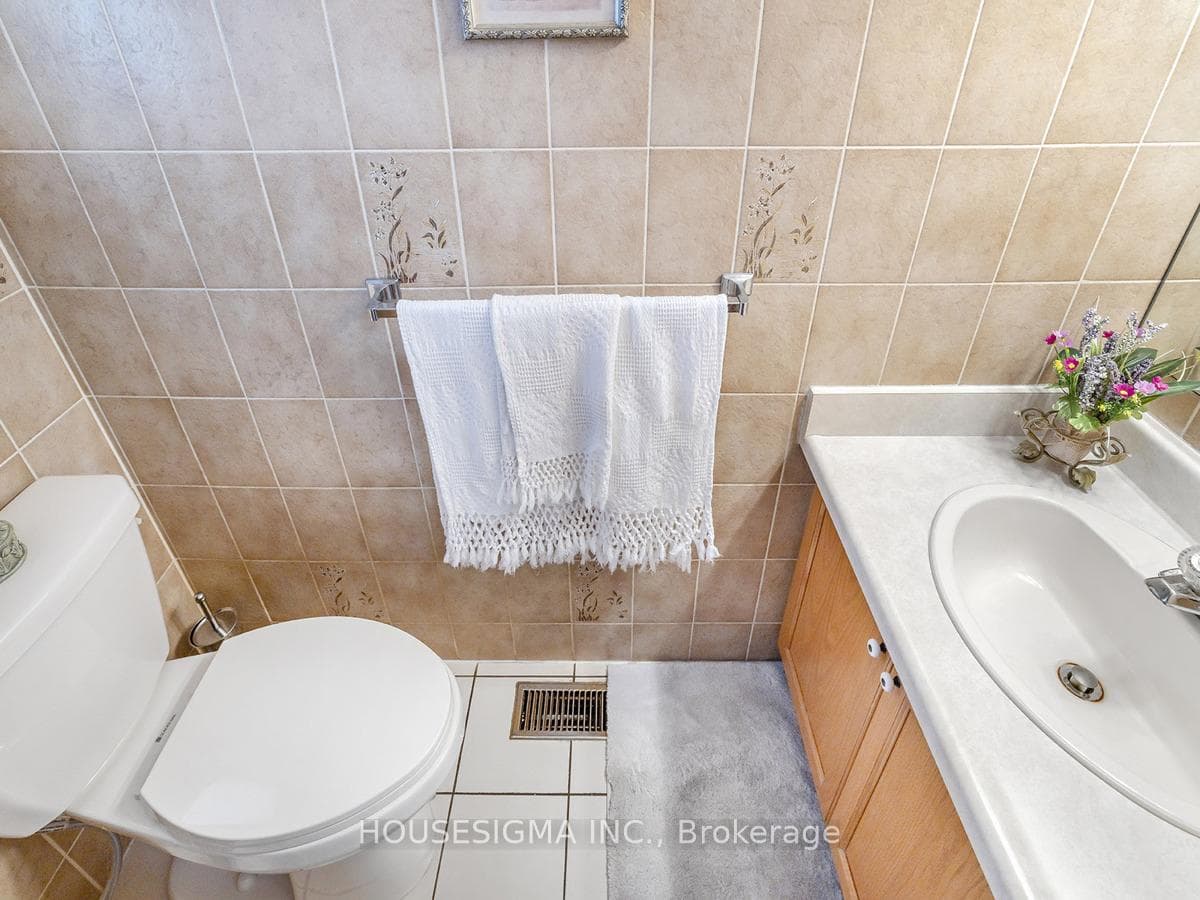 117 White Boulevard photo 21
