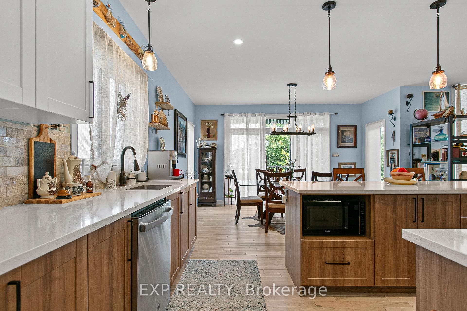 144 Argile Street photo 23