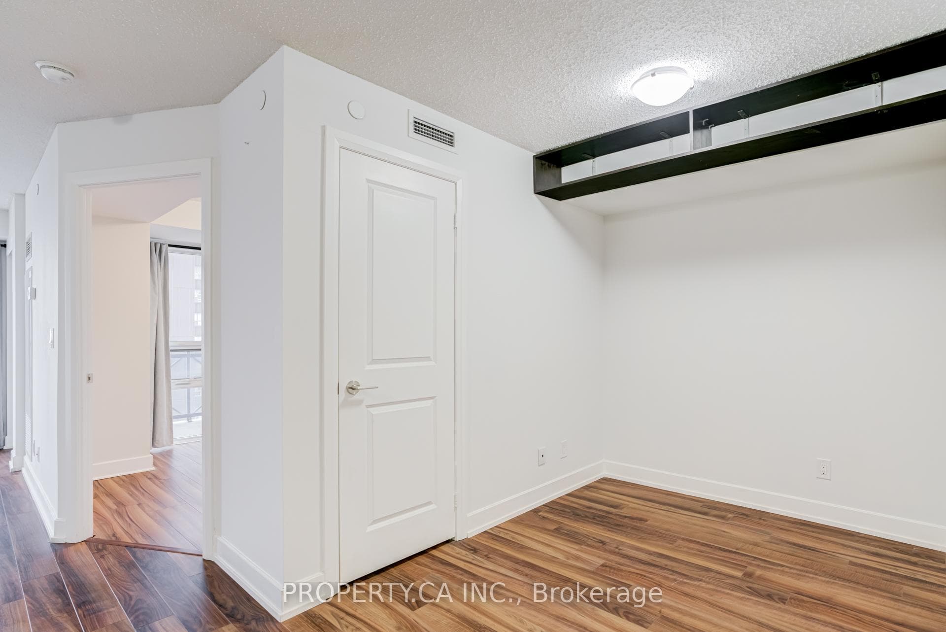 6 Eva Road Unit 1109 photo 6