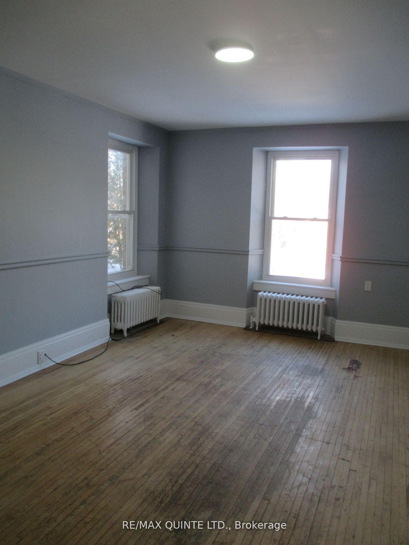 37 Rollins Street photo 15