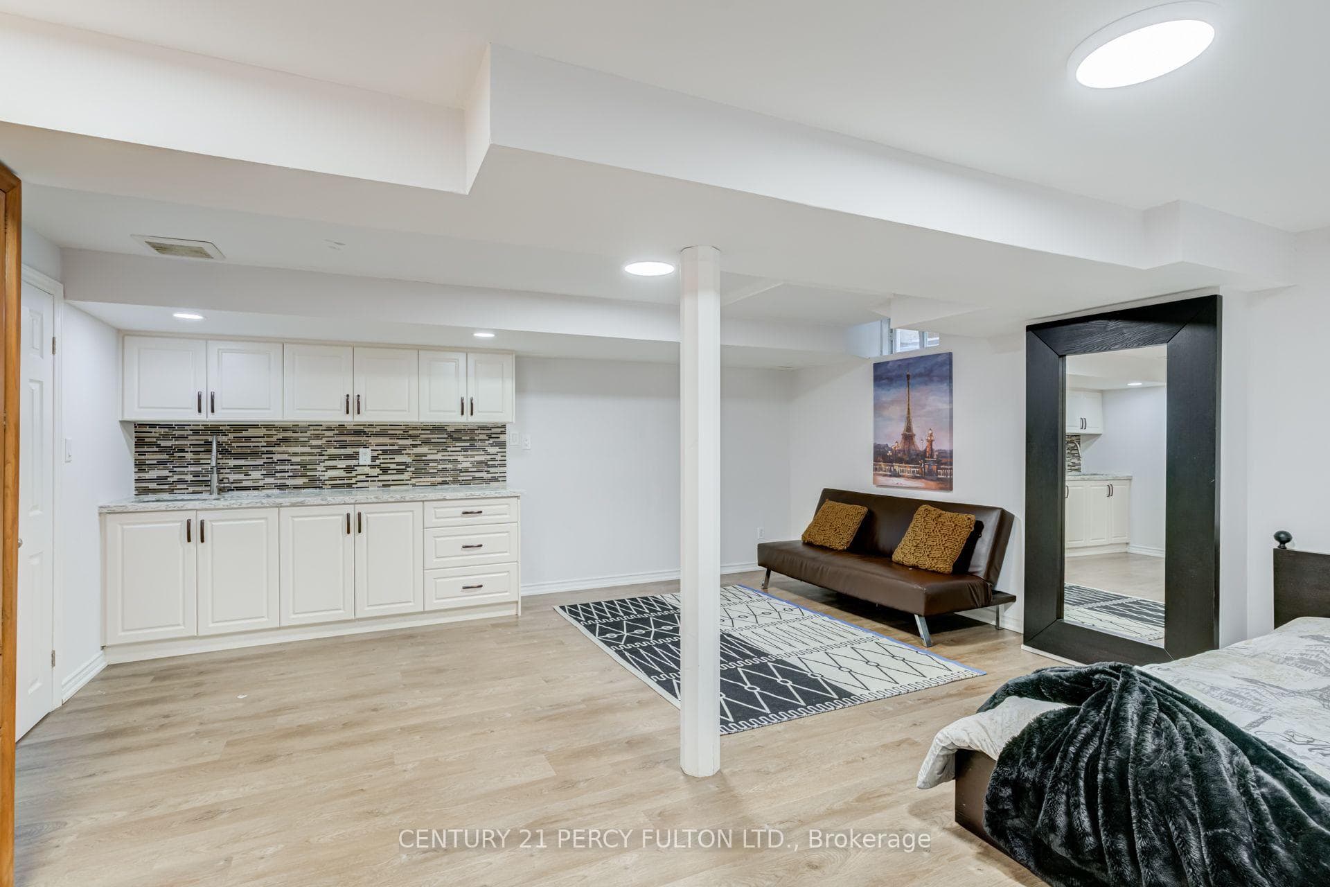 366 Strouds Lane photo 36