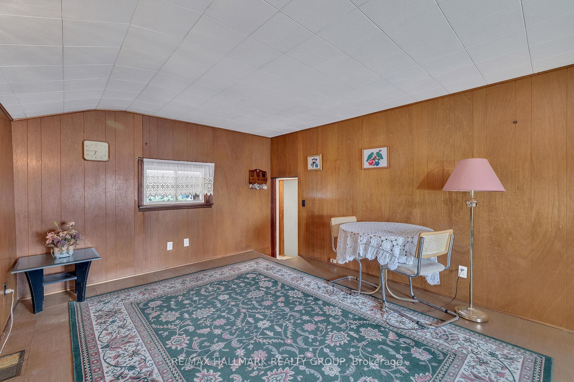 817 Kingsmere Avenue photo 24