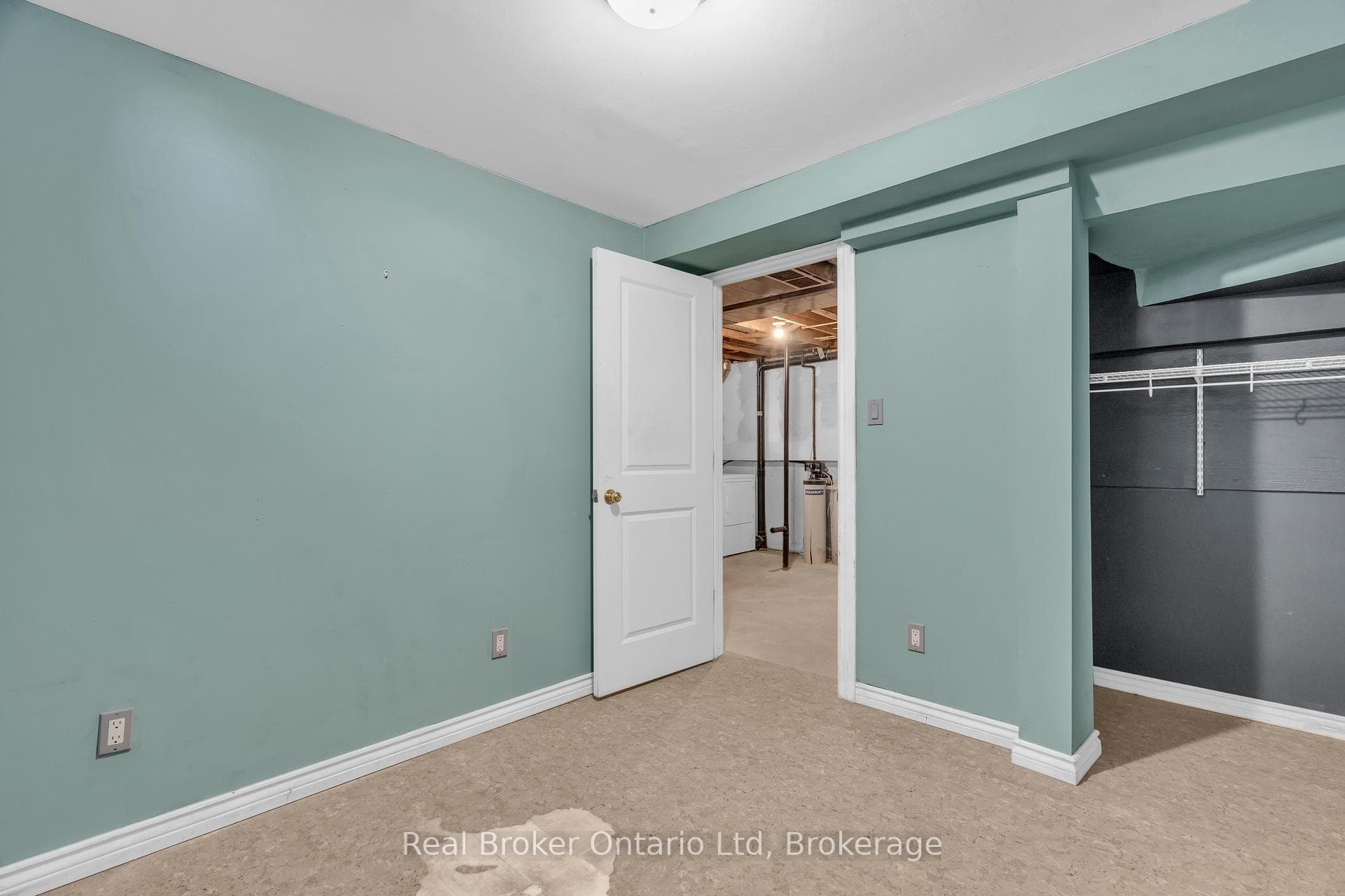 25 Sidney Crescent photo 24
