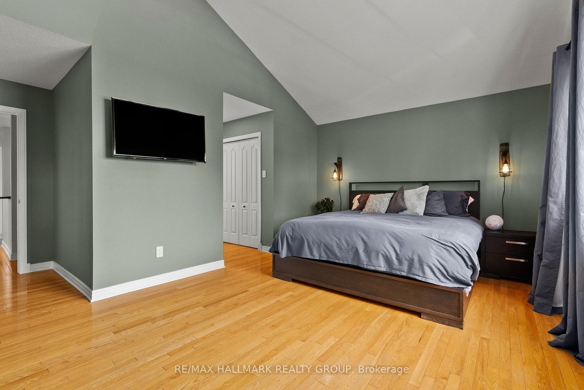 65 Alameda Way photo 19