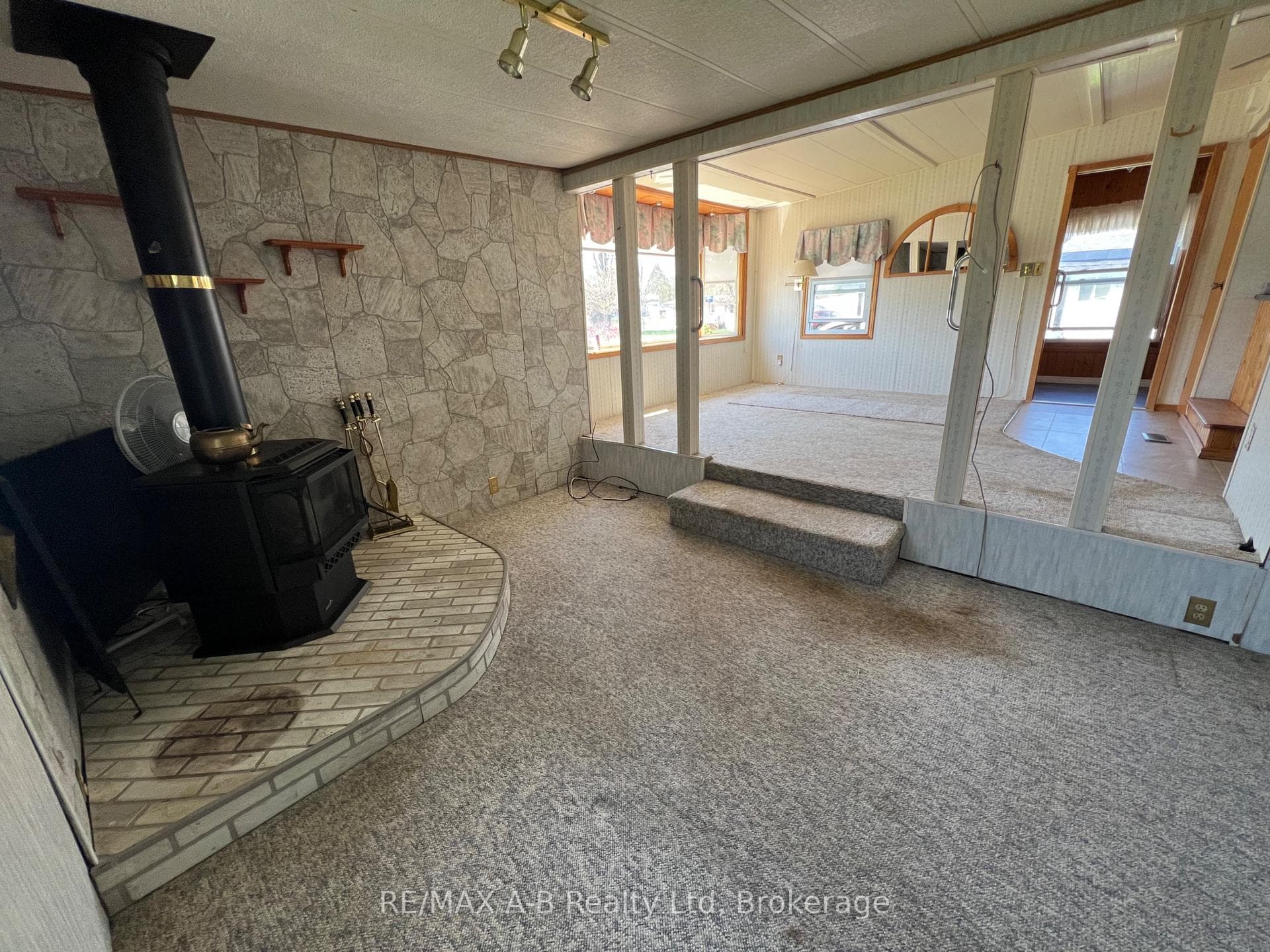 123 Ash Street photo 29
