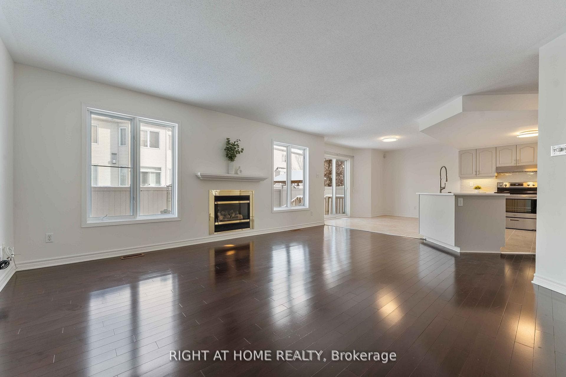 104 B Craig Henry Drive photo 7