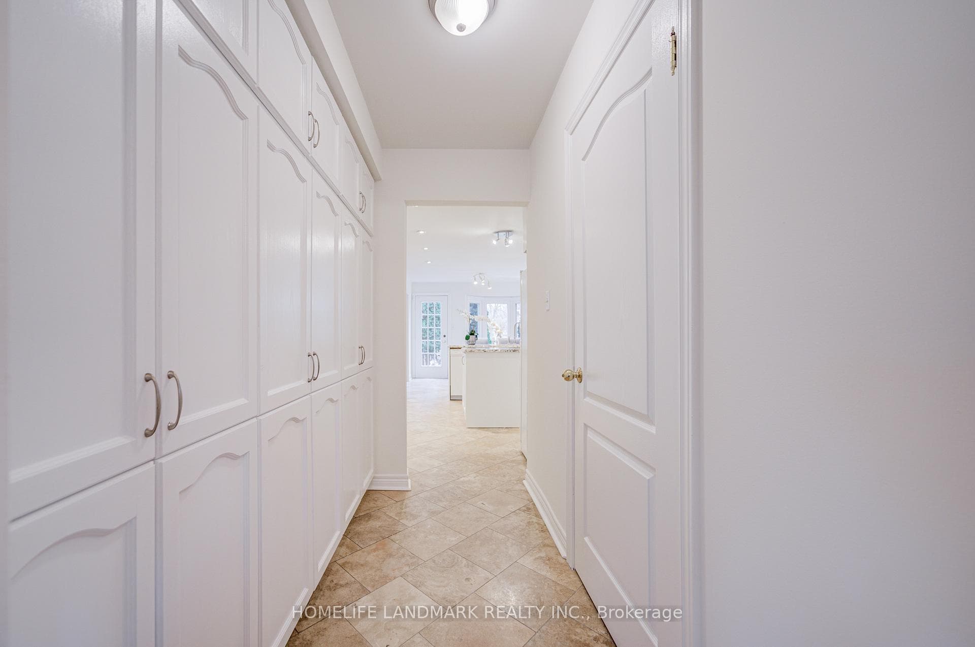 223 Deerglen Terrace photo 38