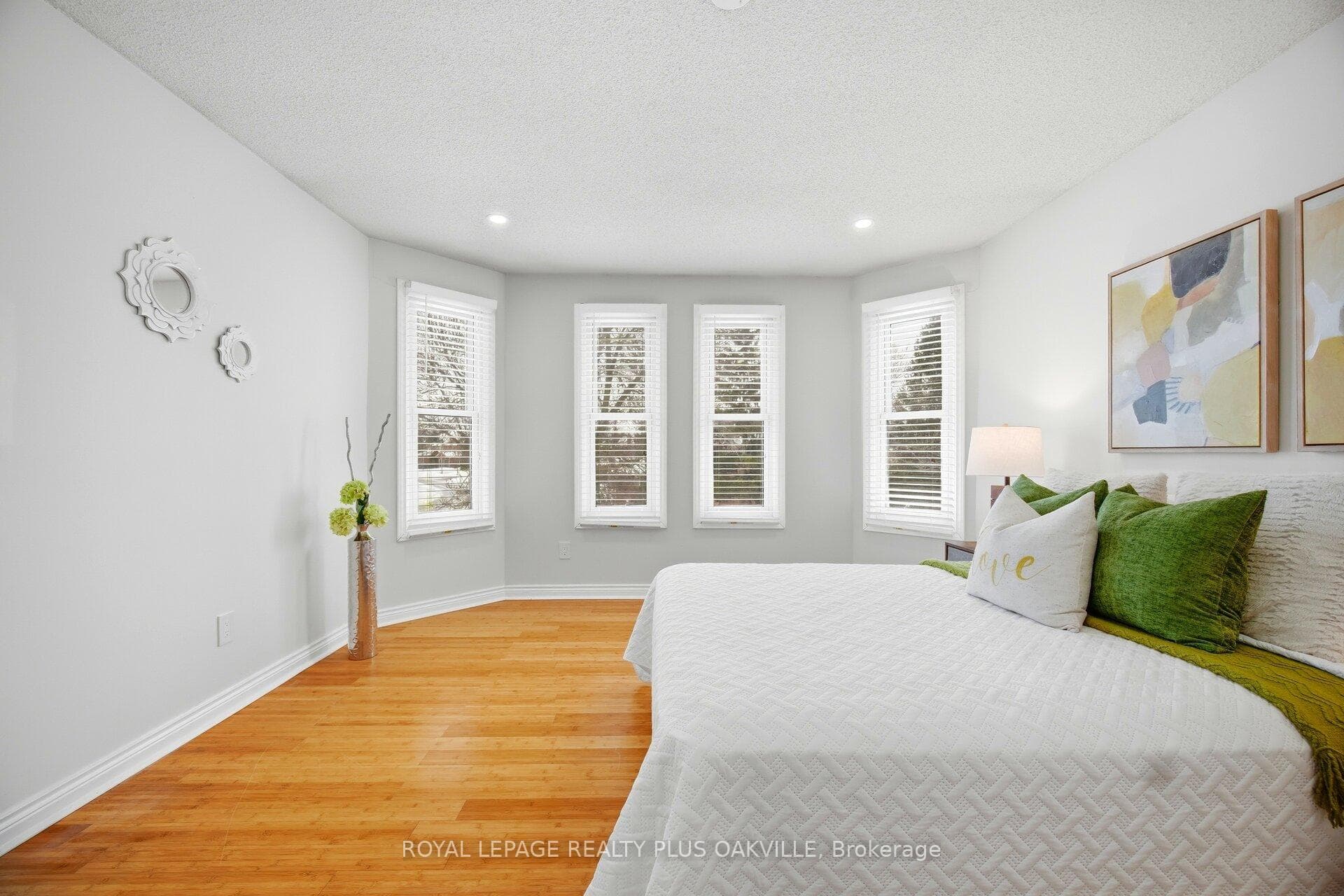 1346 Chalfield Drive photo 39