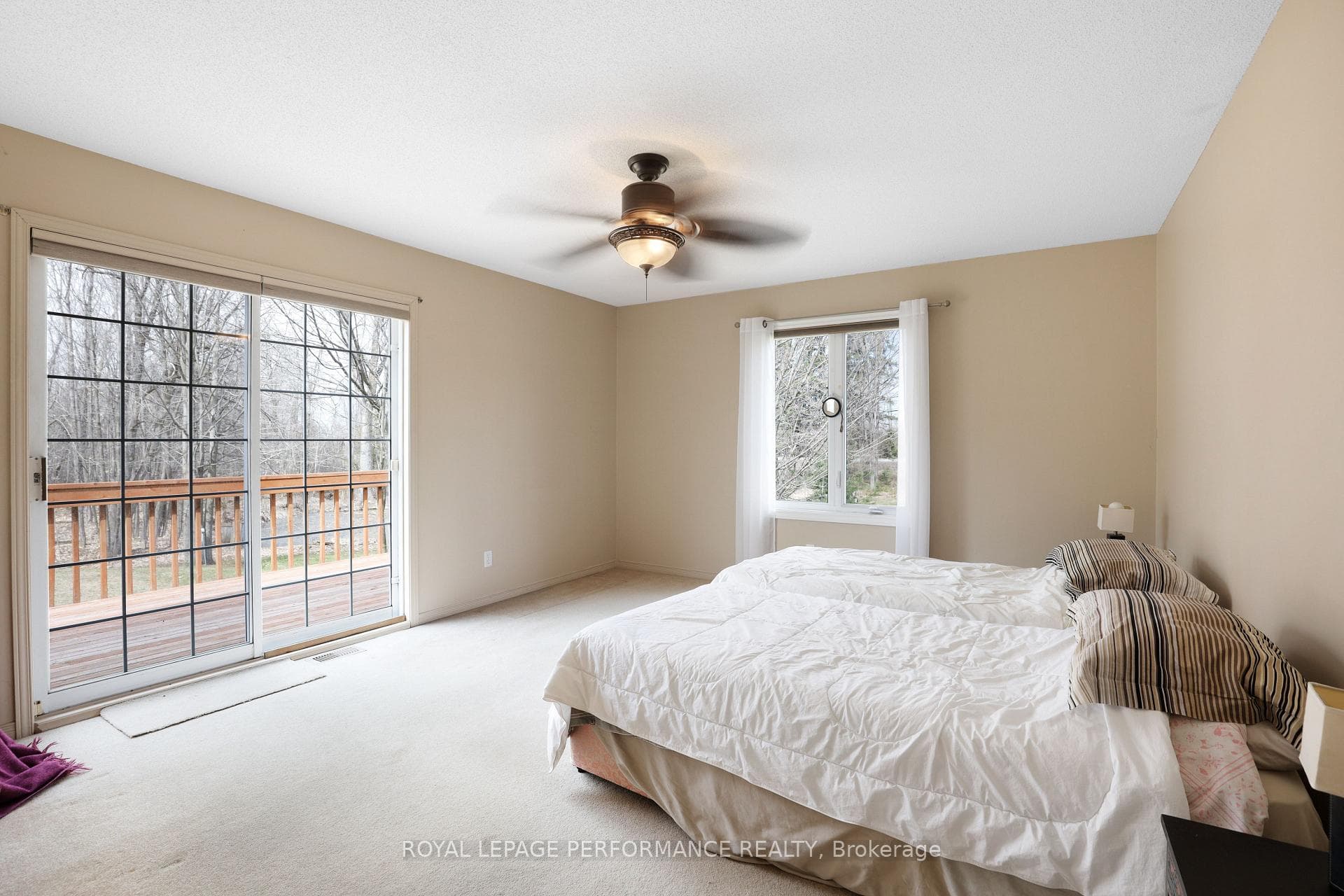 108 Felton Crescent photo 16