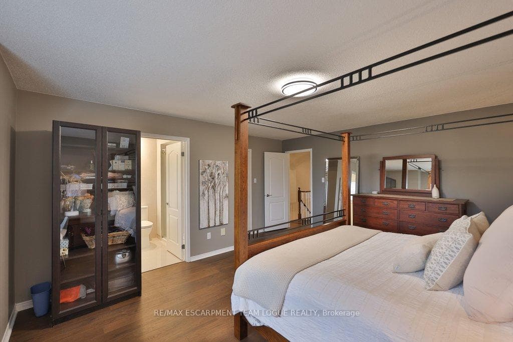 2226 Arbourview Drive photo 20