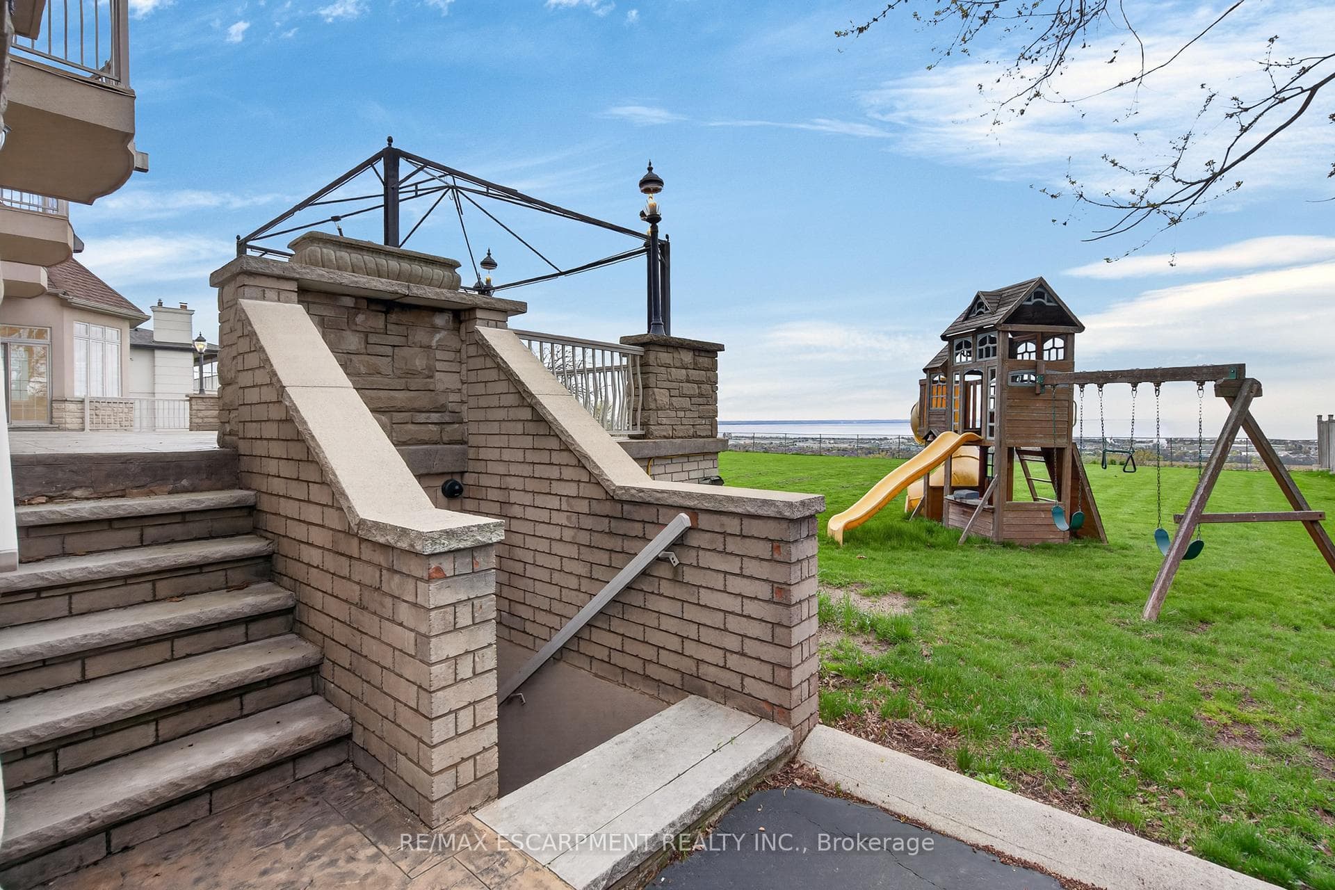 803 Ridge Road photo 48