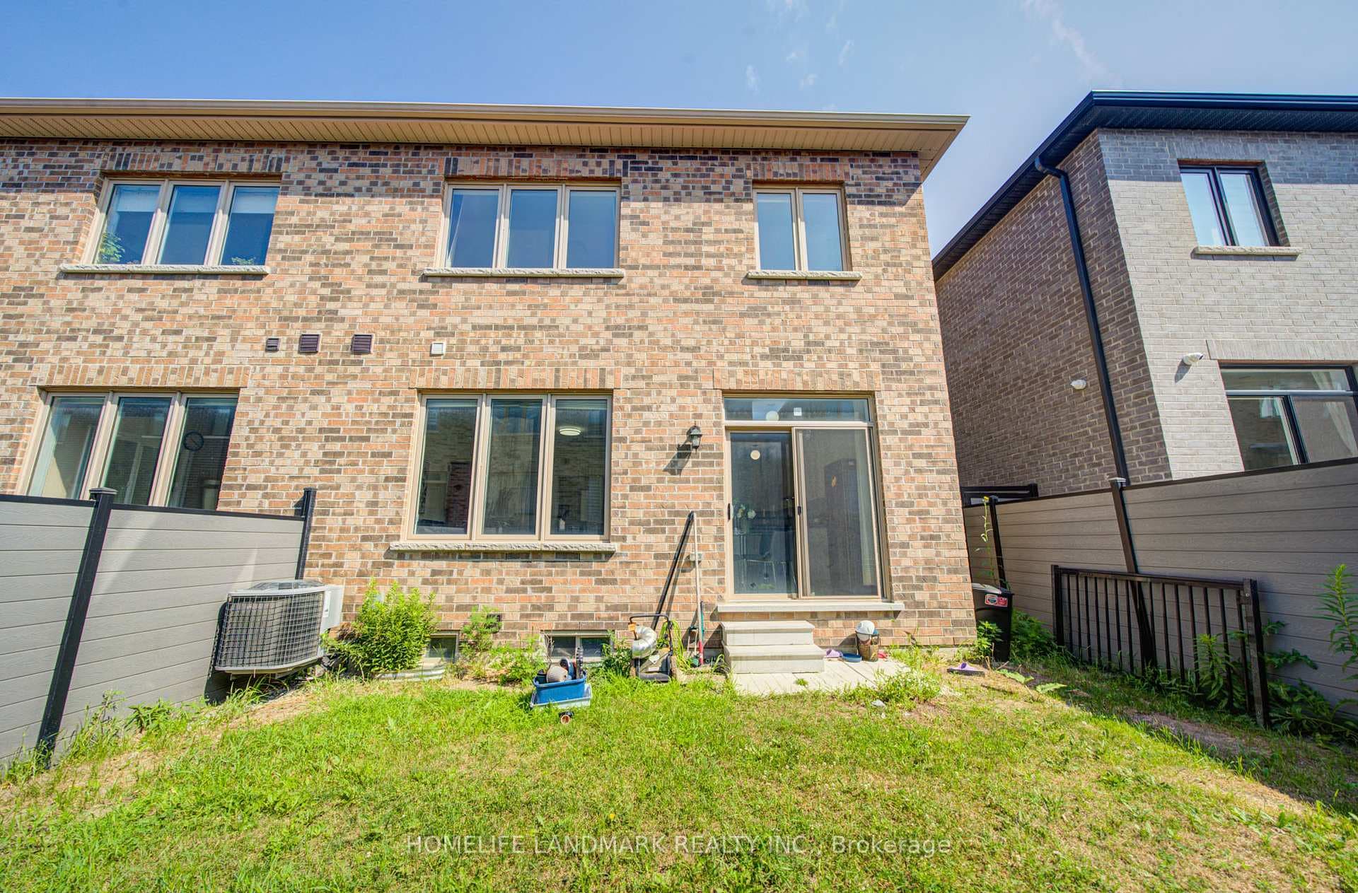 77 McCague Avenue photo 47