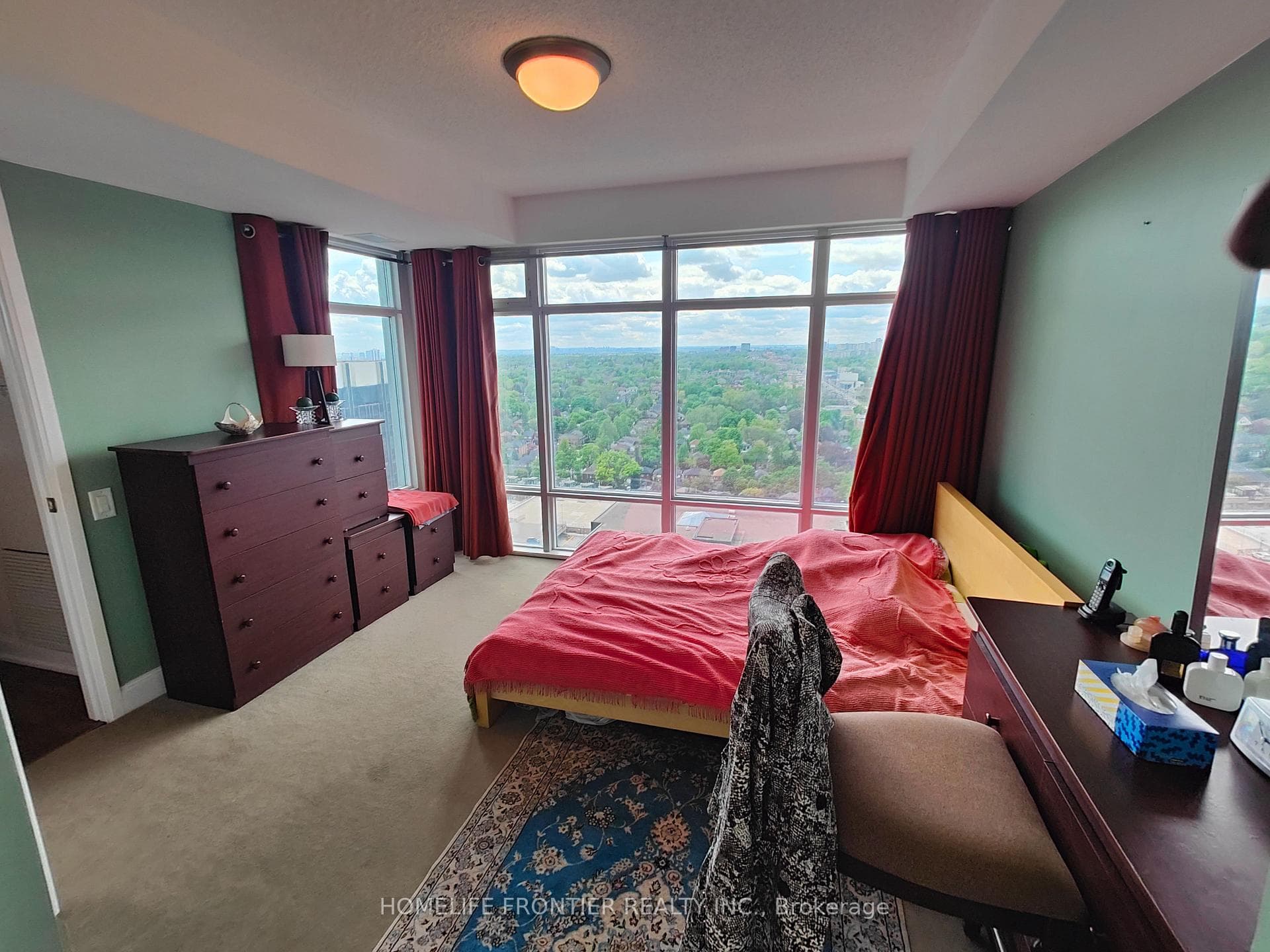 2191 Yonge Street Unit 2605 photo 10