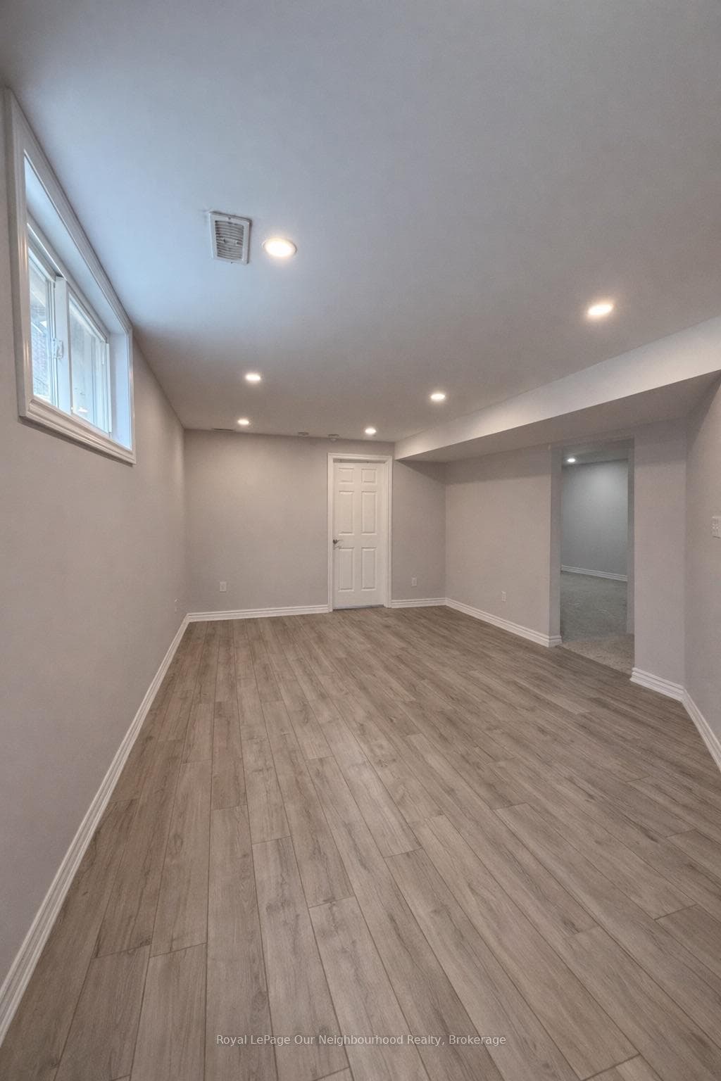 5 MCINTOSH Crescent photo 21