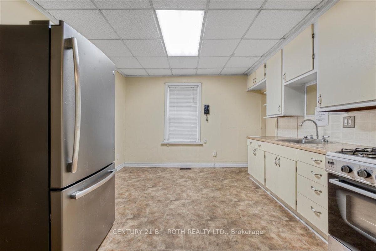 29 Niagara Street photo 17